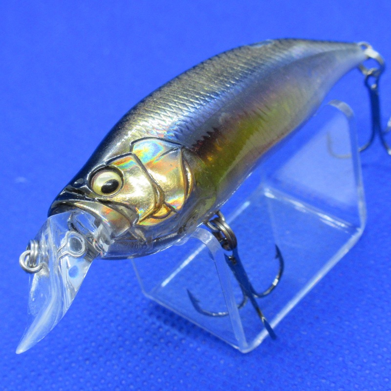 I x I SHAD TYPE-R [Used]